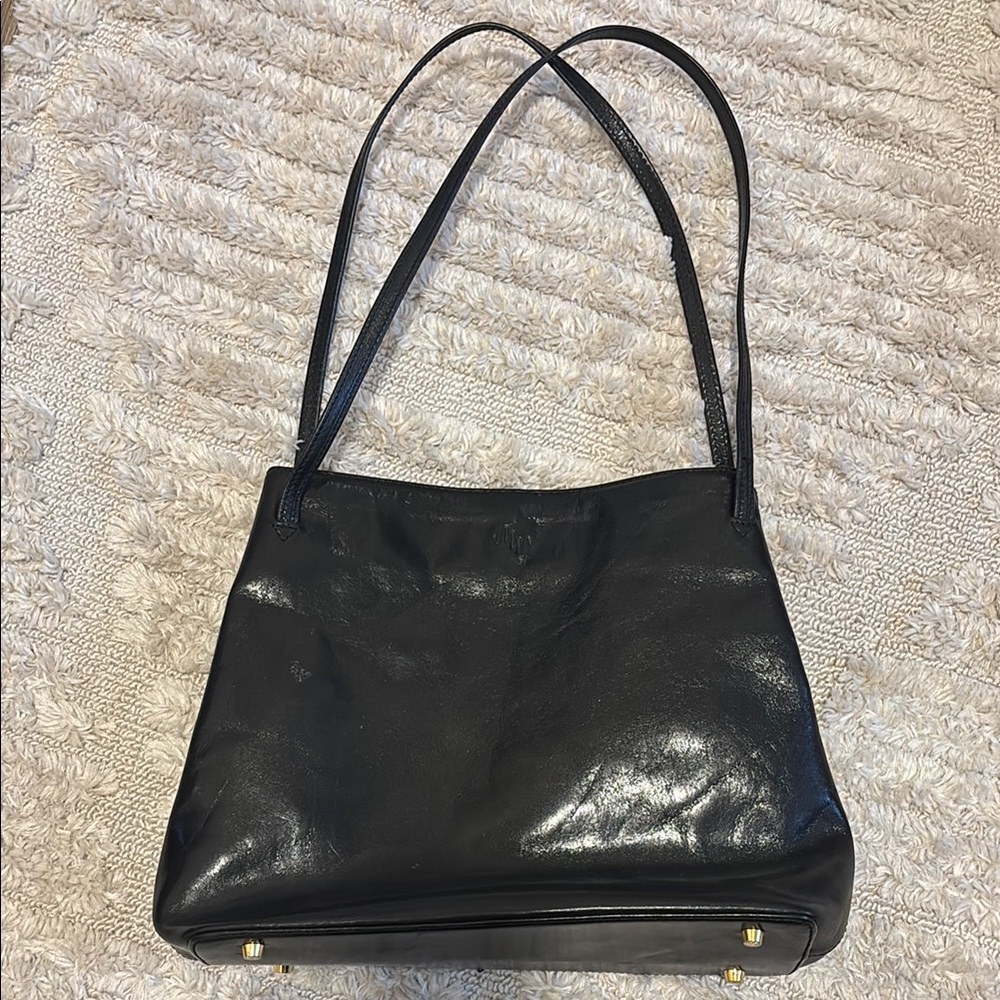 Monsac Black Leather Shoulder Bag Timeless Design